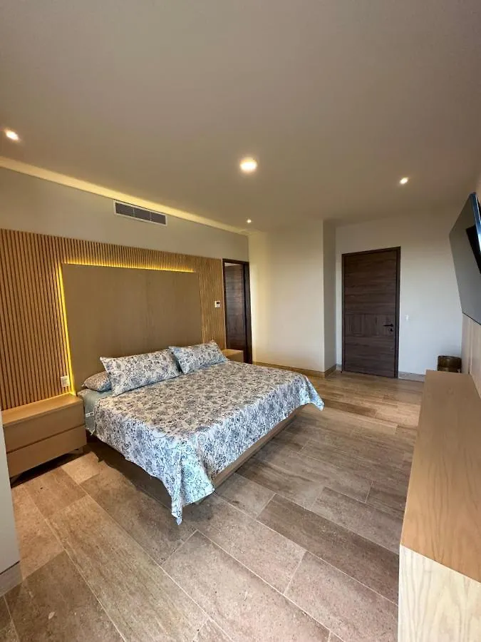 Lujoso Apartamento, Nuevo! Cancun
